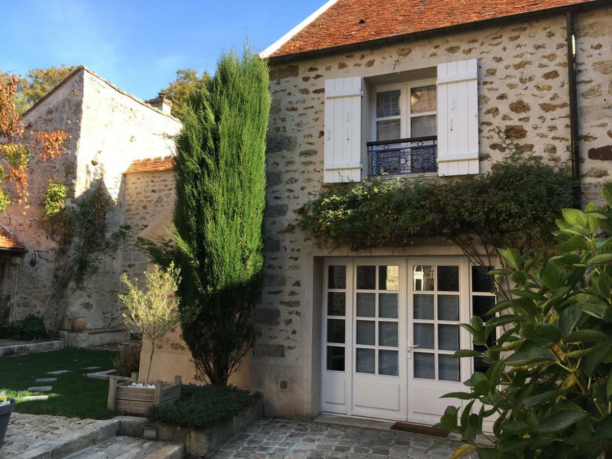 La Maison D'Emilie - Chambres D'Hotes Chaumes-en-Brie 外观 照片