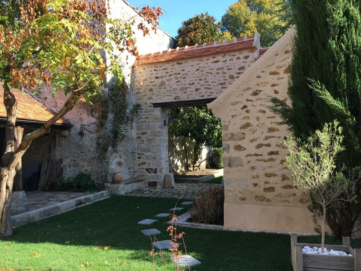 La Maison D'Emilie - Chambres D'Hotes Chaumes-en-Brie 外观 照片