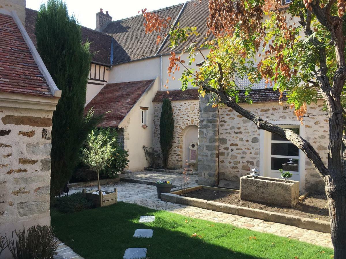 La Maison D'Emilie - Chambres D'Hotes Chaumes-en-Brie 外观 照片