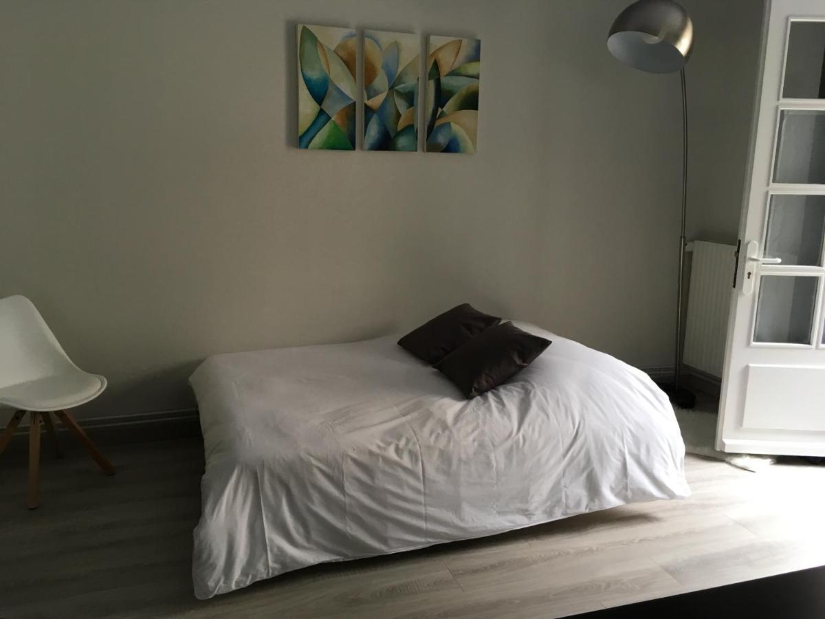 La Maison D'Emilie - Chambres D'Hotes Chaumes-en-Brie 外观 照片